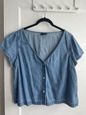 Gap Denim Short Sleeve Top